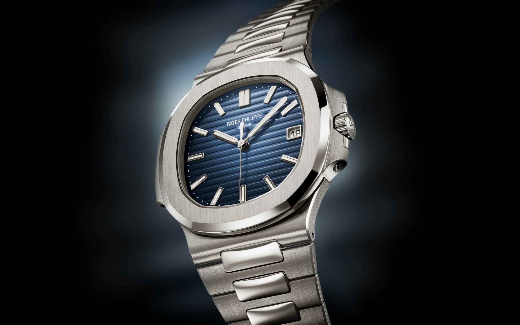 Watch photograph 1 of 13